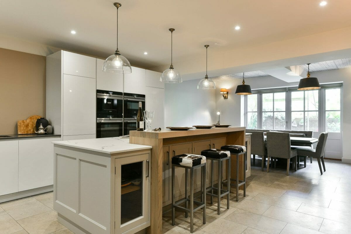 Fusion Kitchen With Bespoke Canopy