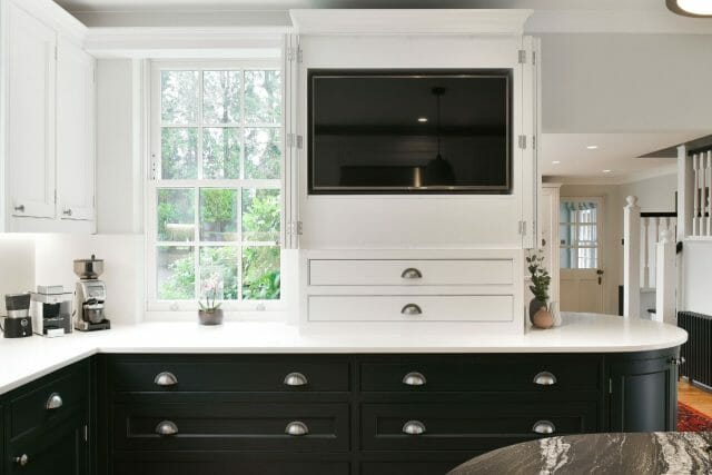 Shaker Cupboards with built-in TV