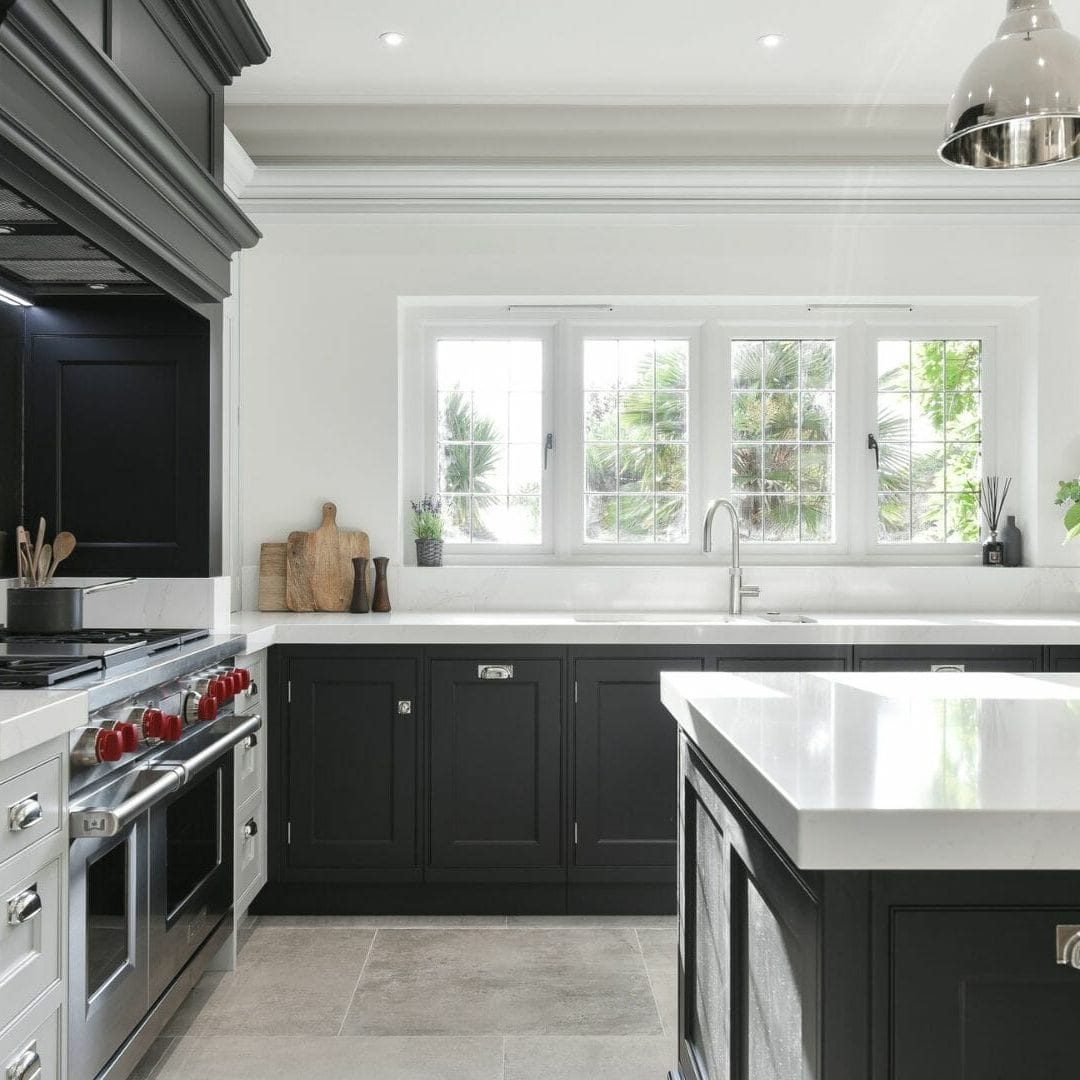 Ashley-Jay-BESPOKE-SHAKER-PANELLED-KITCHEN-project-re-sized-4-square-2072584e6cf3d9b08a4f431fa64d1c1f-4sv68n921gc5